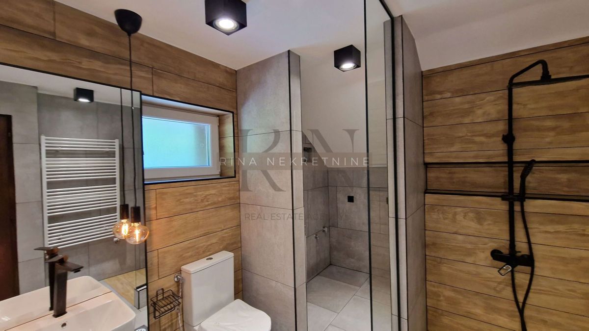 Casa Jablanovec, Zaprešić - Okolica, Stubička ulica, 200m2