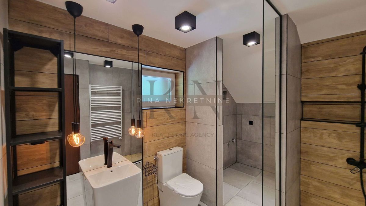 Casa Jablanovec, Zaprešić - Okolica, Stubička ulica, 200m2