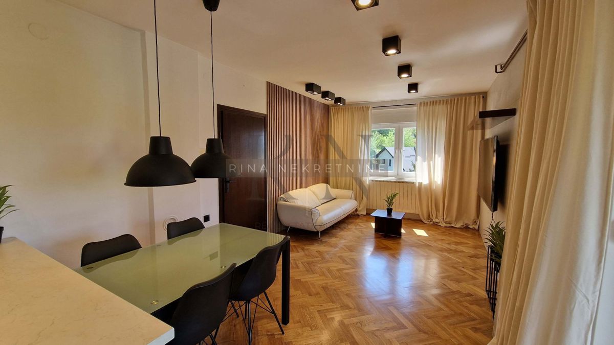 Casa Jablanovec, Zaprešić - Okolica, Stubička ulica, 200m2