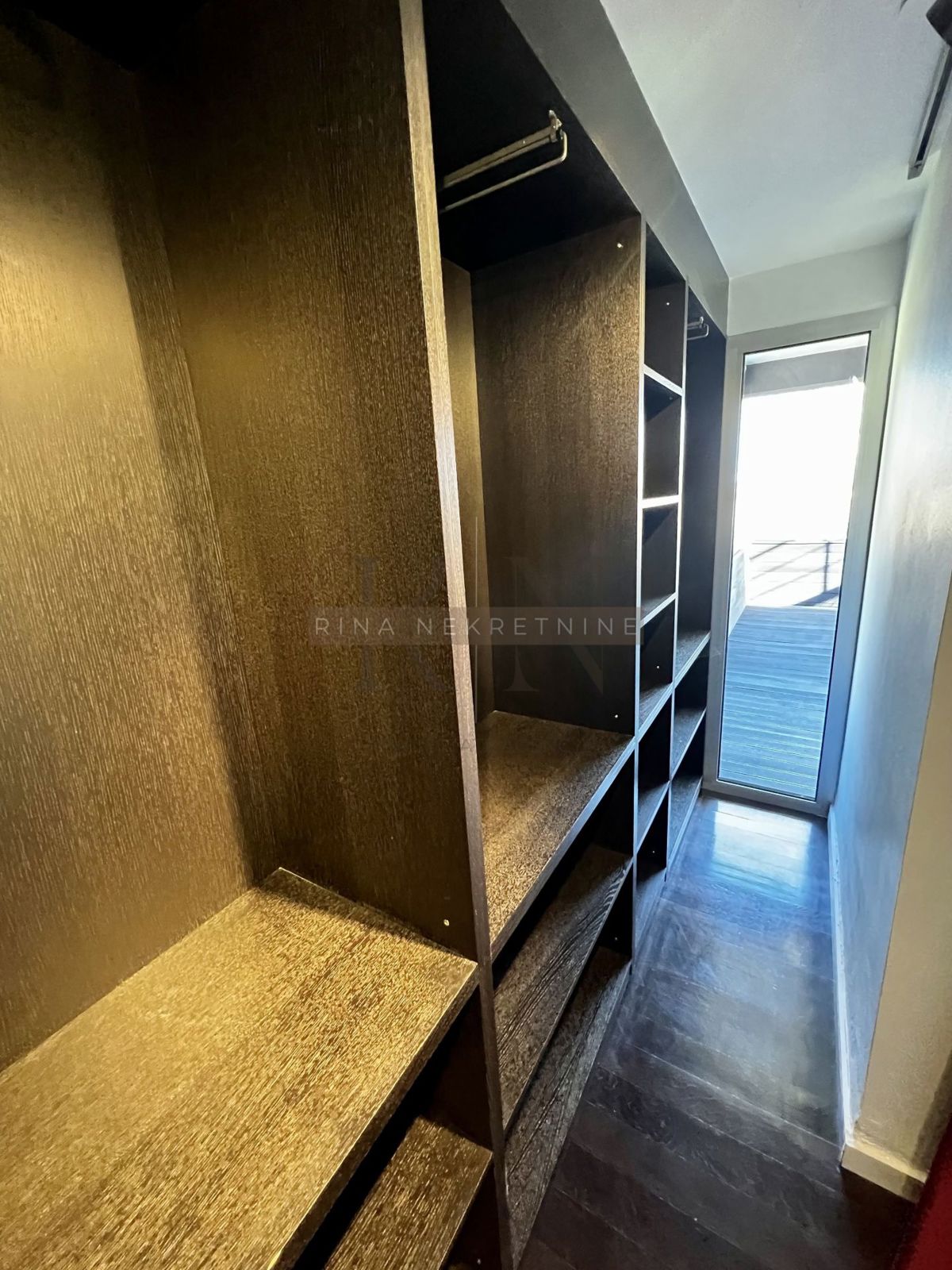 Appartamento Črnomerec, 137,75m2