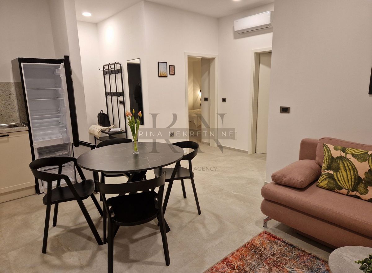 Istra, Tar - Vabriga, nuovo appartamento con tre camere da letto nel centro di Tar.