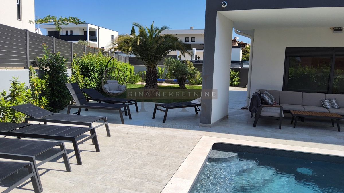 Parenzo – villa di lusso con piscina e area wellness