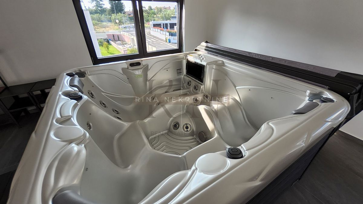 Parenzo – villa di lusso con piscina e area wellness