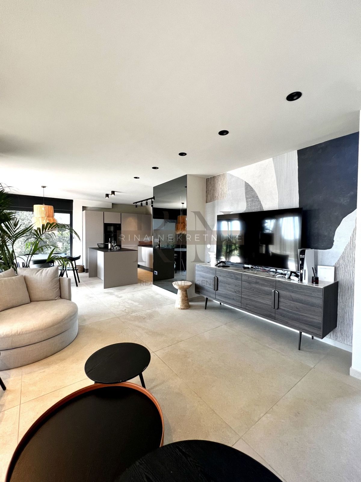 ISTRIA - TAR/VABRIGA - VILLA AMMOBILIATA CON PISCINA! NUOVO!