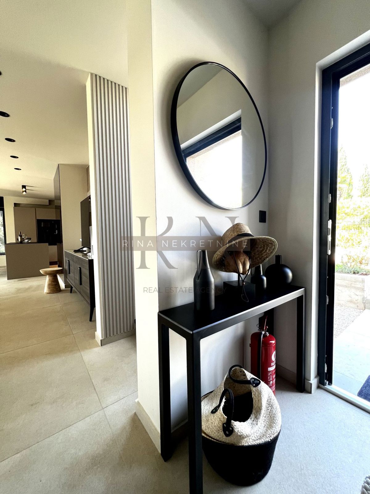 ISTRIA - TAR/VABRIGA - VILLA AMMOBILIATA CON PISCINA! NUOVO!