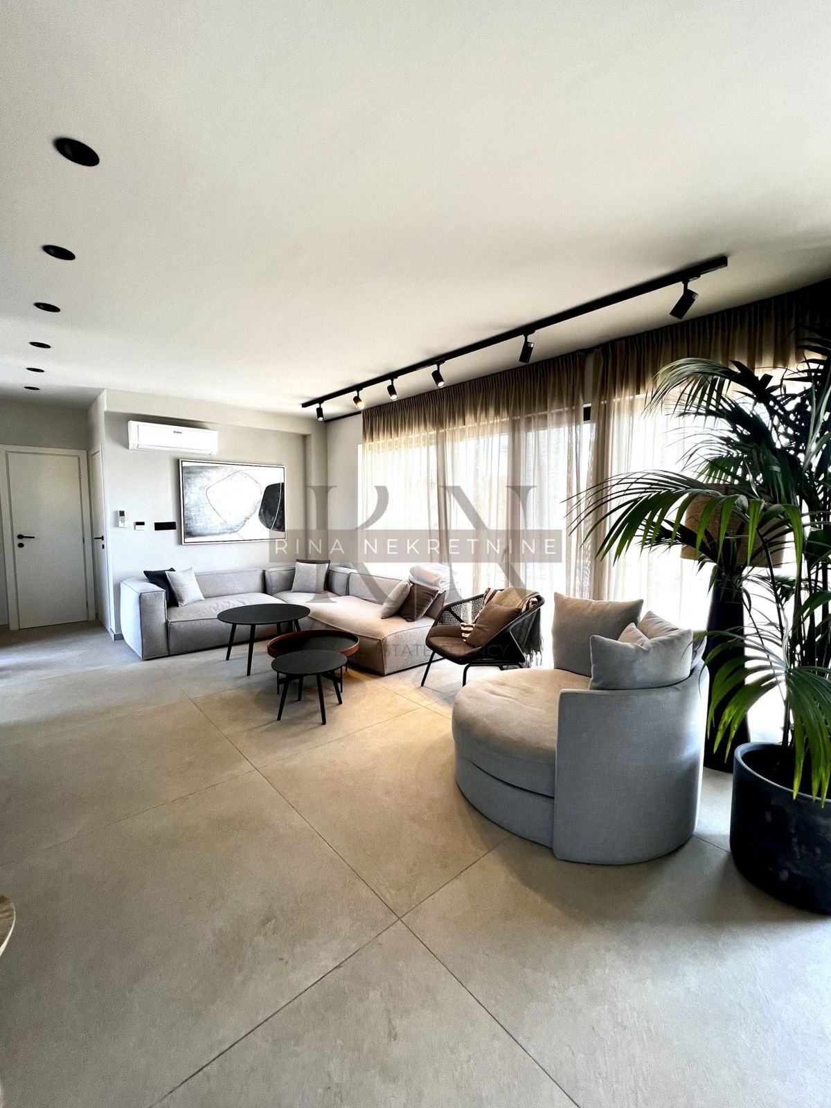 ISTRIA - TAR/VABRIGA - VILLA AMMOBILIATA CON PISCINA! NUOVO!