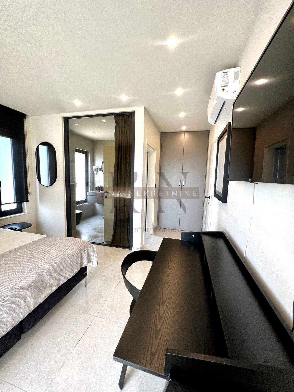 ISTRIA - TAR/VABRIGA - VILLA AMMOBILIATA CON PISCINA! NUOVO!