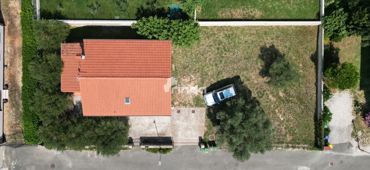 Casa - Rovinjsko Selo - 88m2 + (561m2) - Offerta esclusiva!