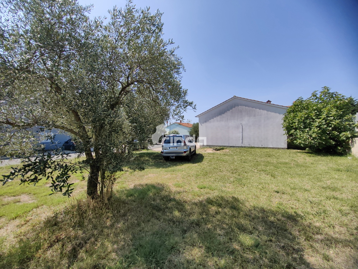 Casa - Rovinjsko Selo - 88m2 + (561m2) - Offerta esclusiva!