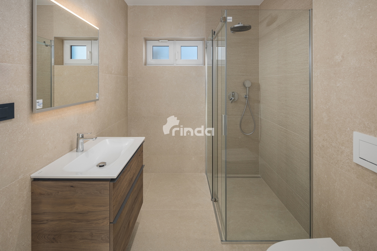 Ampio appartamento di lusso con vista mare - Rovigno - 171m2