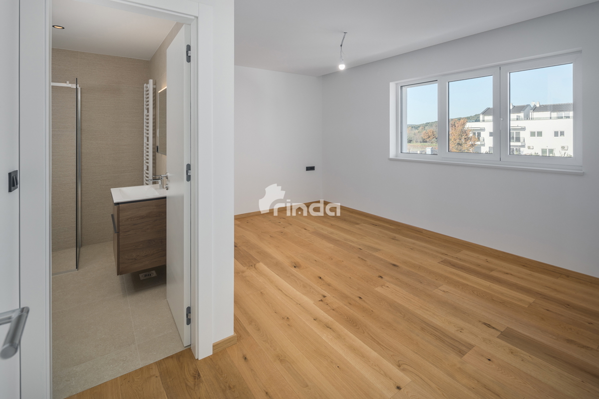 Ampio appartamento di lusso con vista mare - Rovigno - 171m2