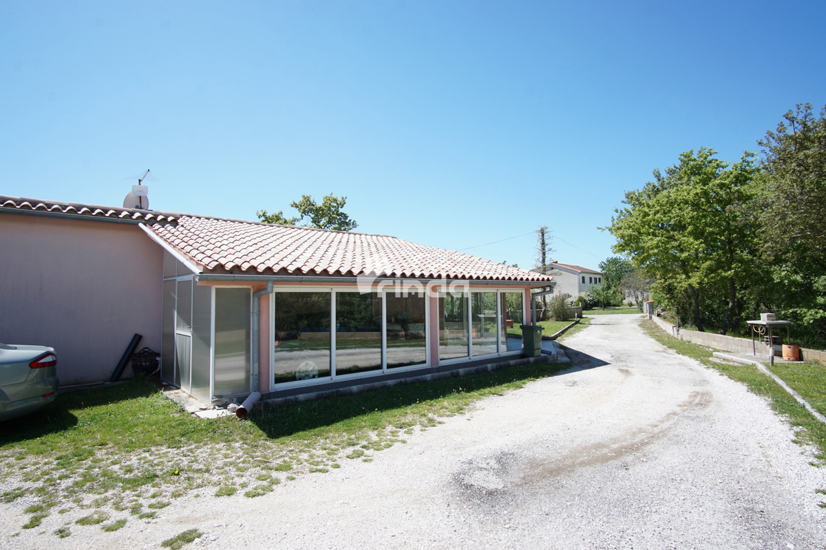 Casa - Marčana - 124m2 + (garage 98m2) + 26.288m2 di terreno