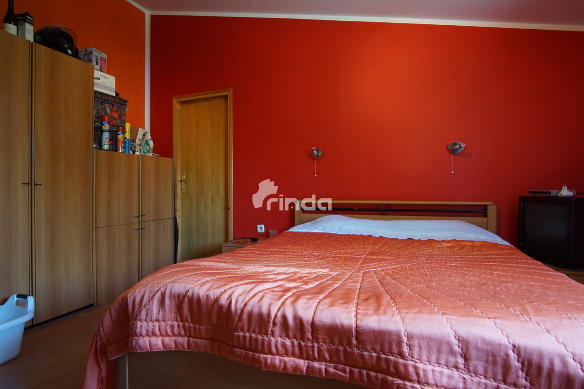 Casa - Marčana - 124m2 + (garage 98m2) + 26.288m2 di terreno