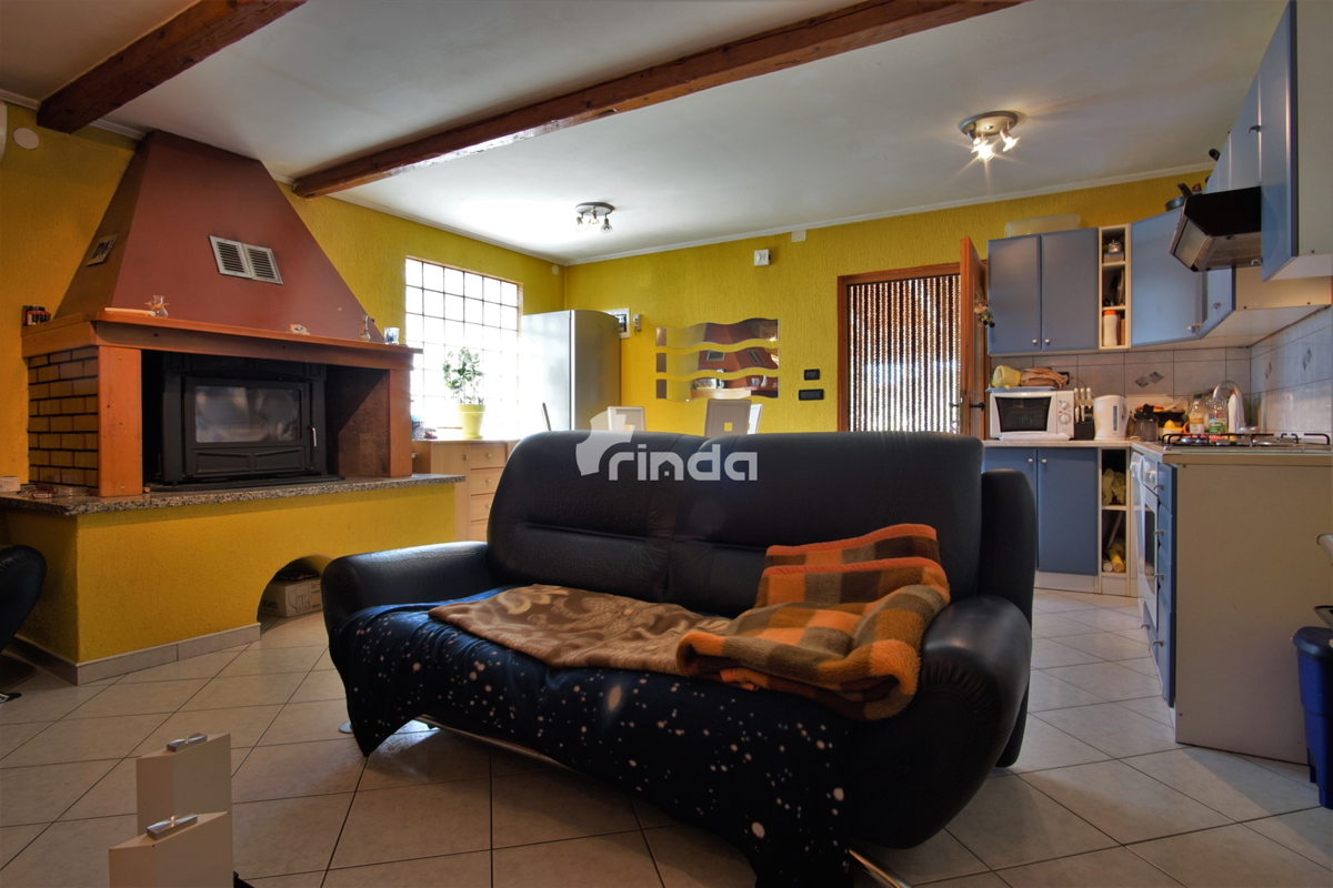 Casa - Marčana - 124m2 + (garage 98m2) + 26.288m2 di terreno