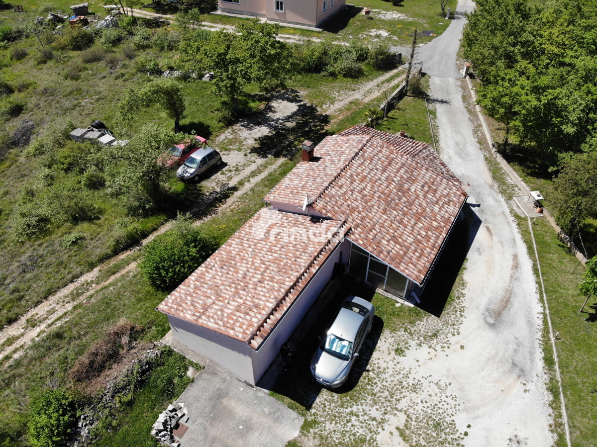 Casa - Marčana - 124m2 + (garage 98m2) + 26.288m2 di terreno