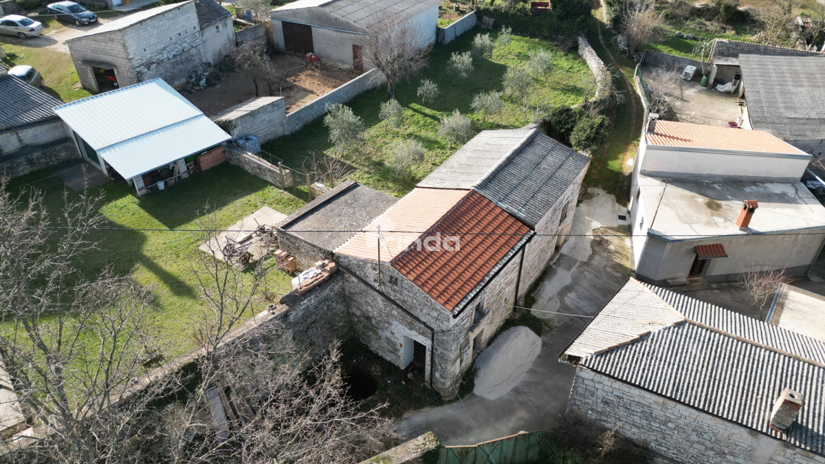 Vecchia casa istriana - semi-indipendente - Kanfanar - 50m2