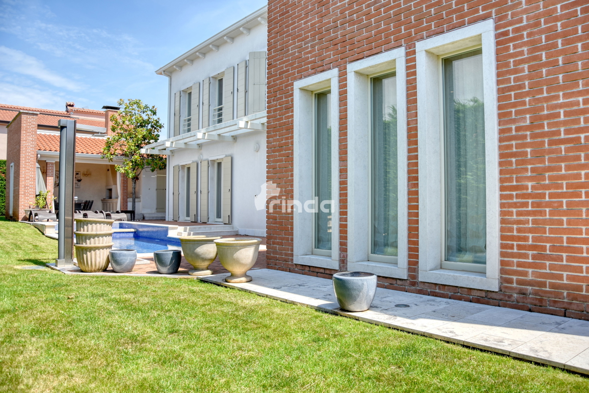 Il vostro rifugio privato sulla costa occidentale dell'Istria - 200m2 + (piscina 54m2)