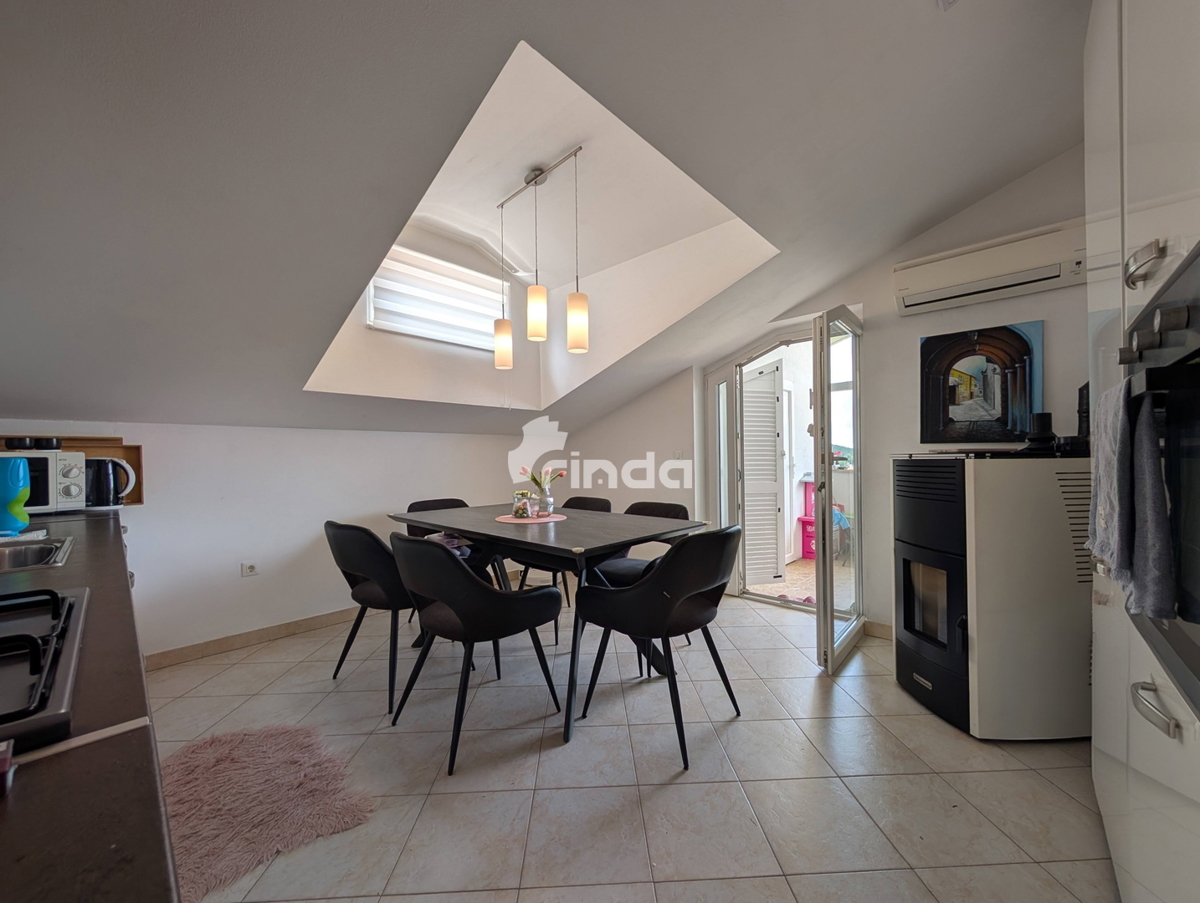 Appartamento con grande terrazza e locale commerciale - Putini - 75m2 + 25m2 + (25m2)