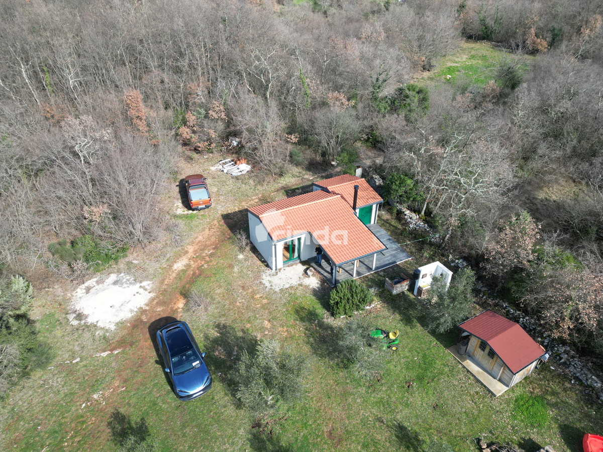 Azienda agricola con casa legalizzata - 12.000 m2 + (36 m2)