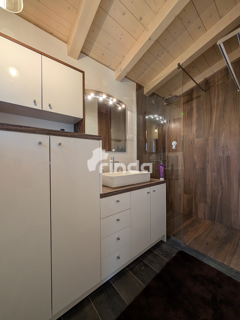 Azienda agricola con casa legalizzata - 12.000 m2 + (36 m2)