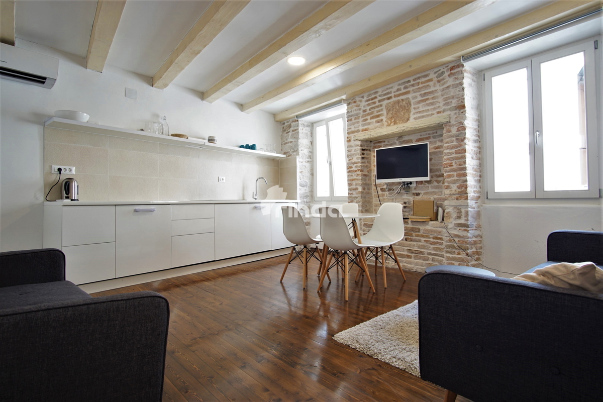 Appartamento di lusso con una camera da letto nel cuore di Rovigno - Altstadthalbinsel - 45m2