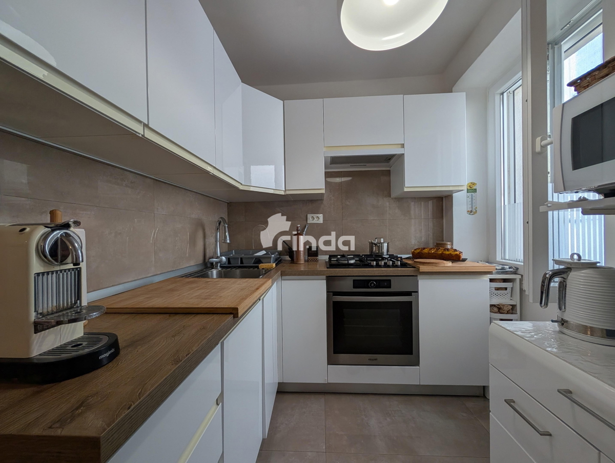 Appartamento su due livelli con balcone nel centro di Rovigno - 78m2 - Esclusivo!