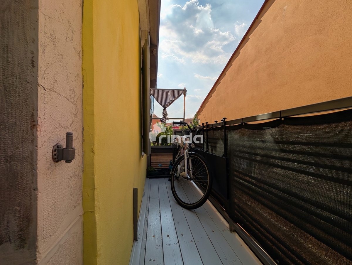 Appartamento su due livelli con balcone nel centro di Rovigno - 78m2 - Esclusivo!