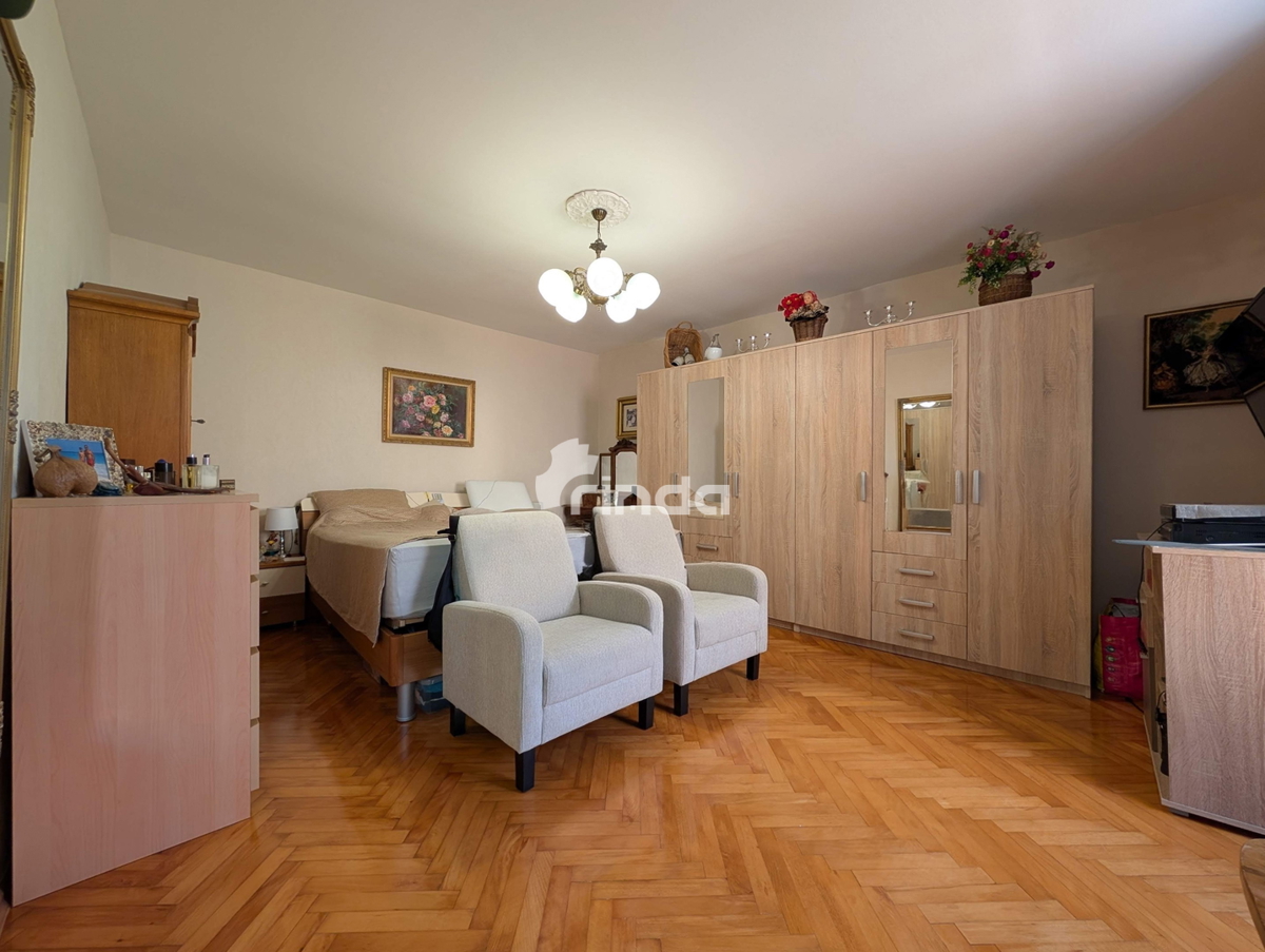 Appartamento su due livelli con balcone nel centro di Rovigno - 78m2 - Esclusivo!