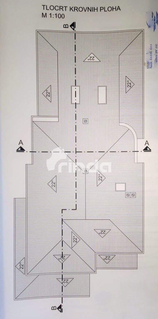 Casa - 386,95m2 + (934m2) - Vicinanze di Rovigno