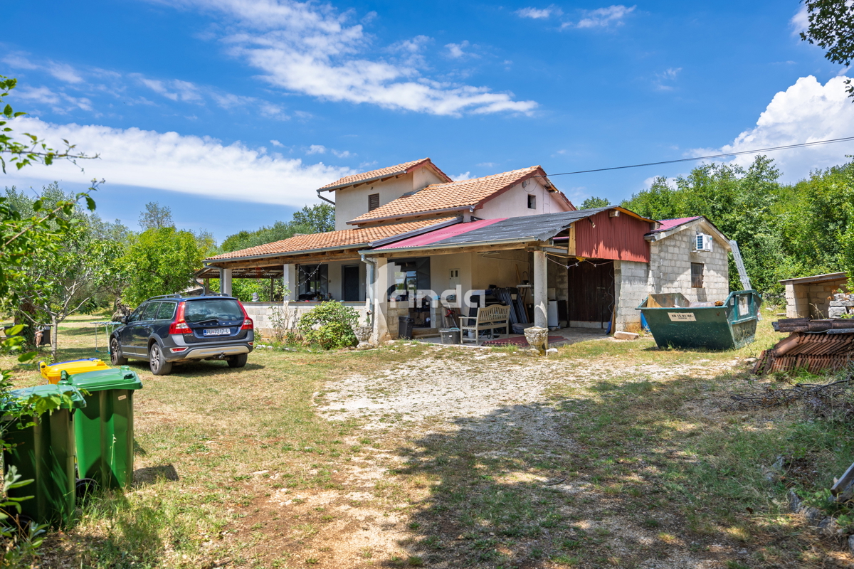 Casa in pietra istriana con uliveto - Mrgani - Canale di Limski - 165m2 + (1.350m2)