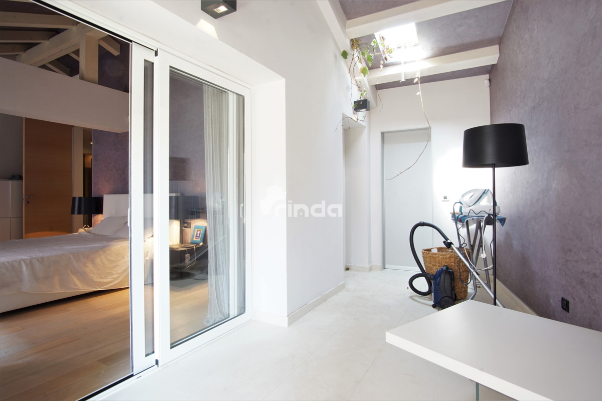 Una casa fantastica - nel centro di Rovigno - Giardino con piscina jacuzzi + parcheggio