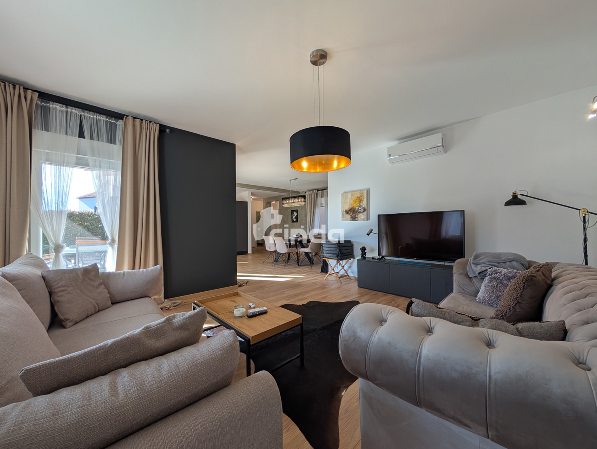 Lussuosa casa - Rovinsko selo - 143m2 + (143m2) - Offerta esclusiva!