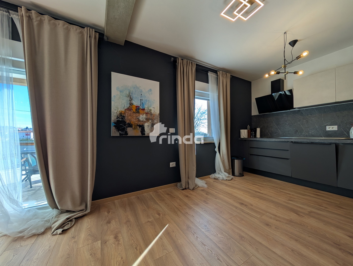 Lussuosa casa - Rovinsko selo - 143m2 + (143m2) - Offerta esclusiva!
