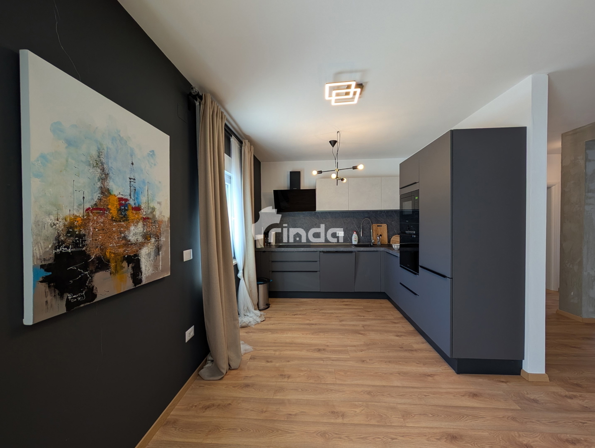 Lussuosa casa - Rovinsko selo - 143m2 + (143m2) - Offerta esclusiva!