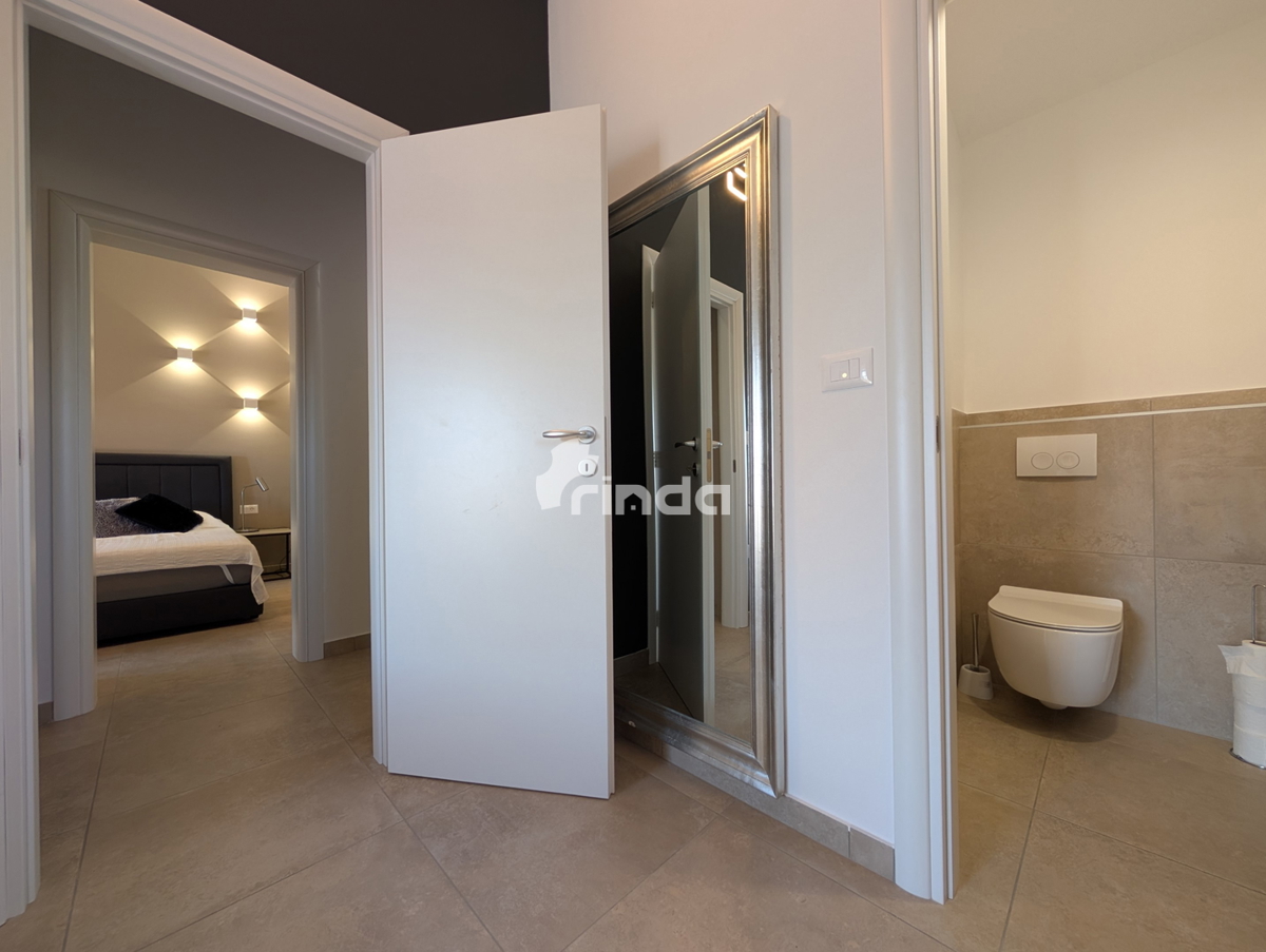 Lussuosa casa - Rovinsko selo - 143m2 + (143m2) - Offerta esclusiva!