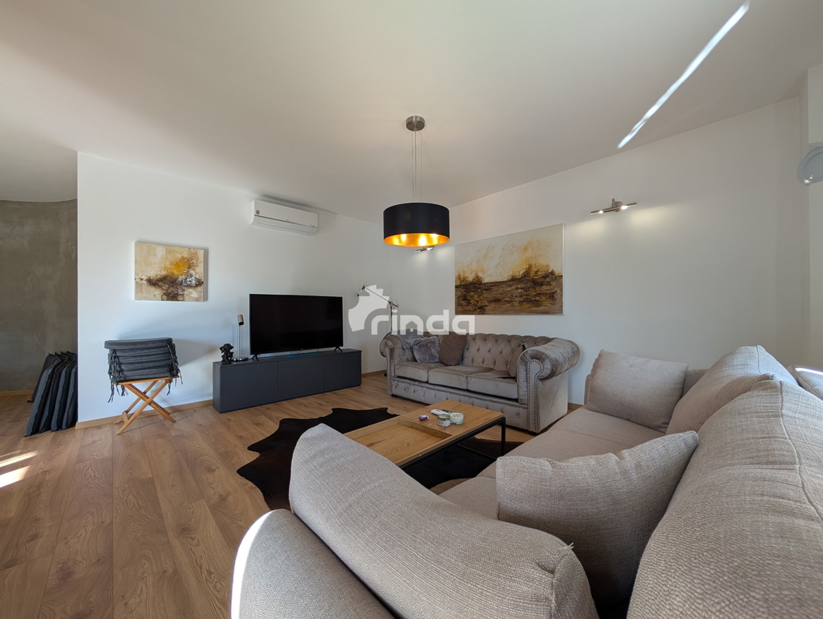 Lussuosa casa - Rovinsko selo - 143m2 + (143m2) - Offerta esclusiva!
