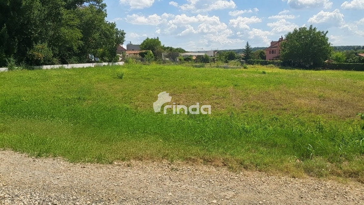 Terreno edificabile per edilizia residenziale - 3.152 m2