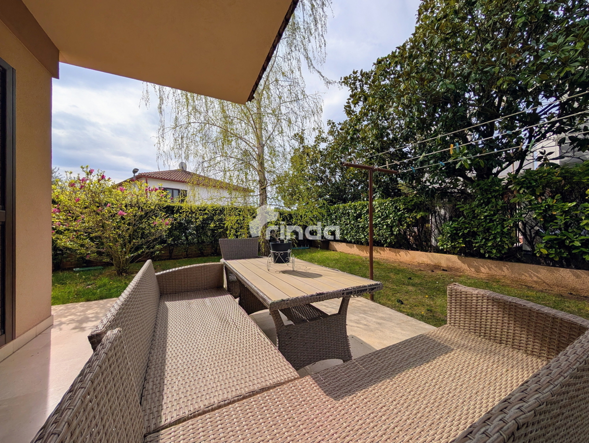 Casa bifamiliare - 4 unità abitative - Rovinj - 365m2 + (170m2)