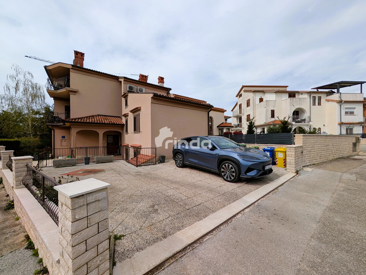 Casa bifamiliare - 4 unità abitative - Rovinj - 365m2 + (170m2)