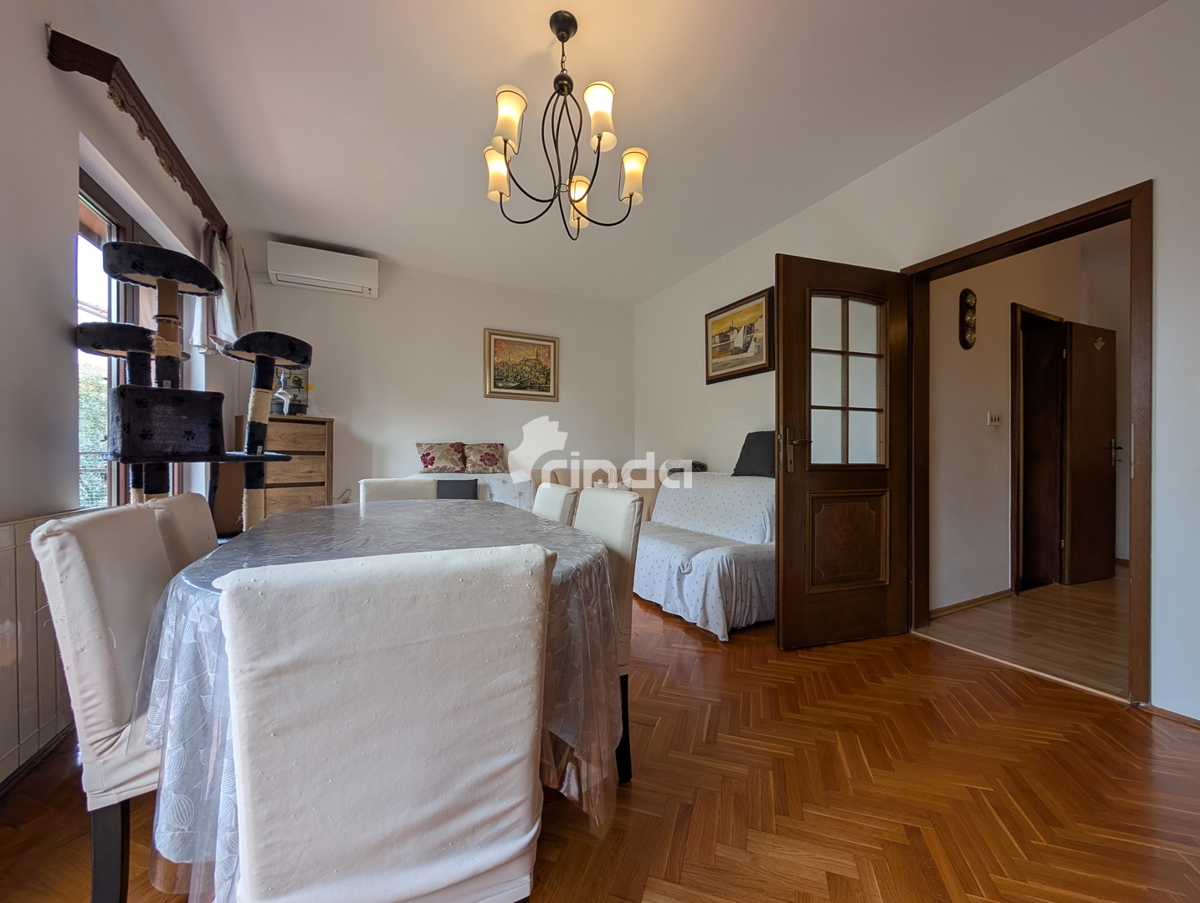 Casa bifamiliare - 4 unità abitative - Rovinj - 365m2 + (170m2)