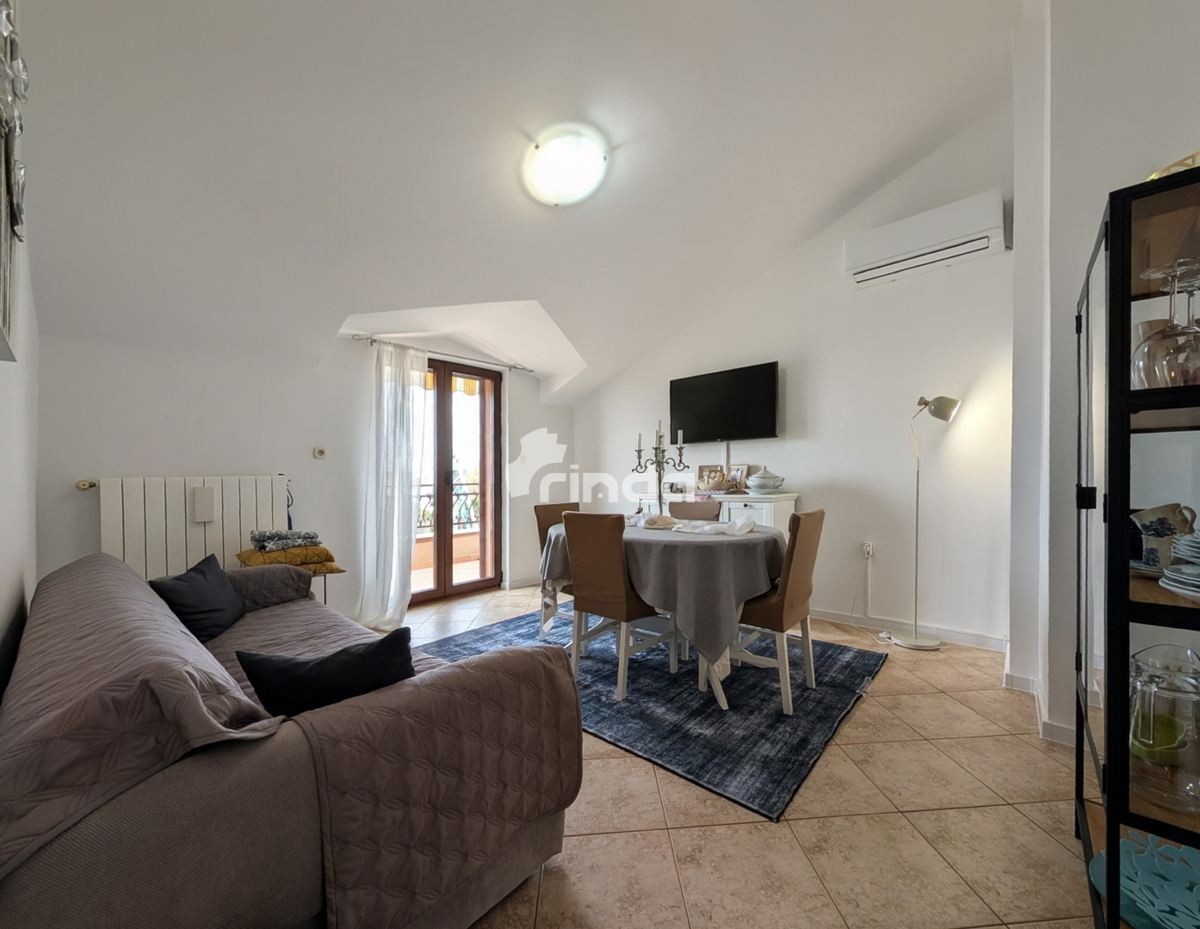 Casa bifamiliare - 4 unità abitative - Rovinj - 365m2 + (170m2)