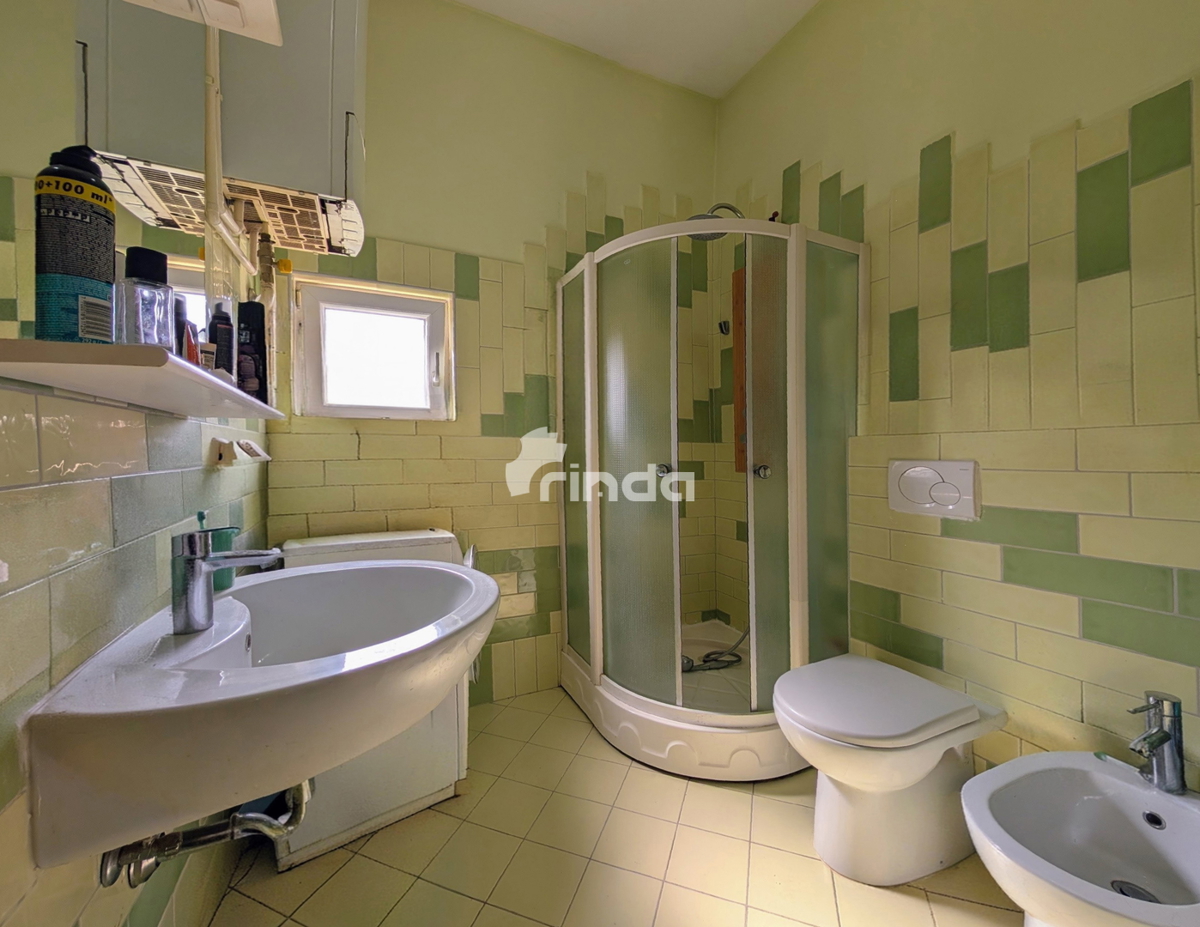 Ampio appartamento familiare con giardino - Pula - 81m2 + (220m2)