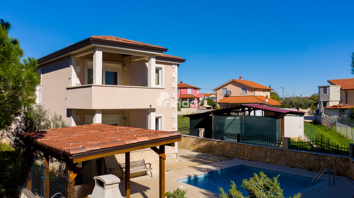 Casa - Fažana - 186m2 + (454m2)