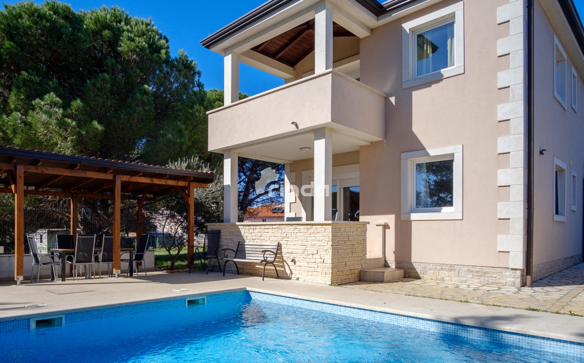 Casa - Fažana - 186m2 + (454m2)