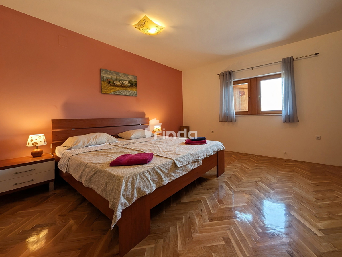 Villa bifamiliare - Rovinjsko selo - 91m2 + (108m2)