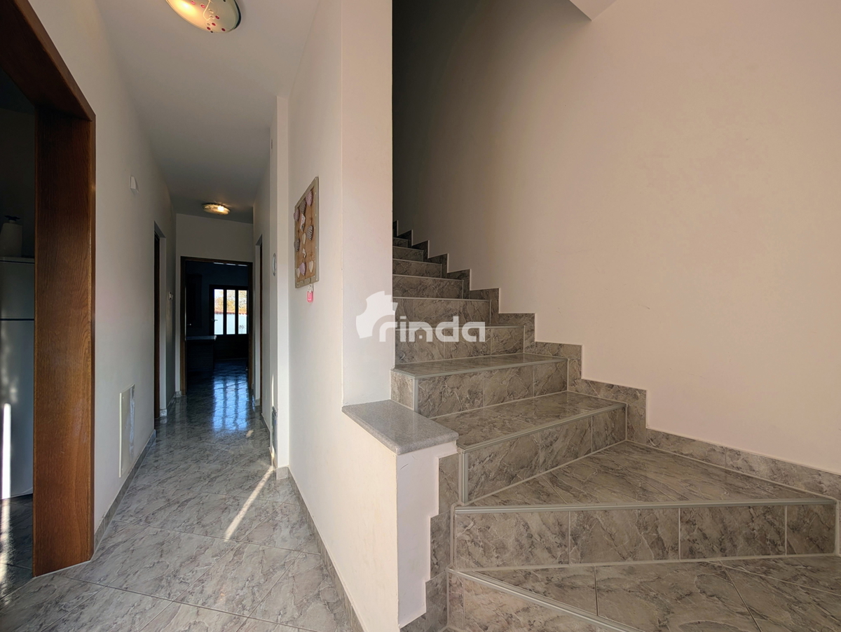 Villa bifamiliare - Rovinjsko selo - 91m2 + (108m2)