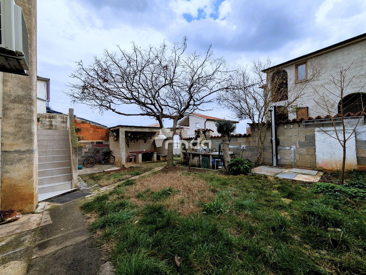 Casa - Ližnjan - Marlera - 80m2 (200m2 di terreno)