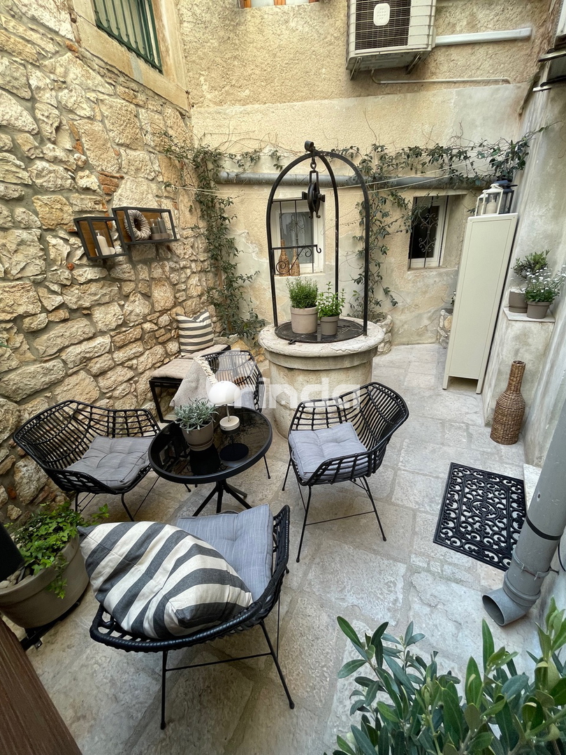 Appartamento su due livelli nel cuore di Rovigno - 60m2 + 9m2