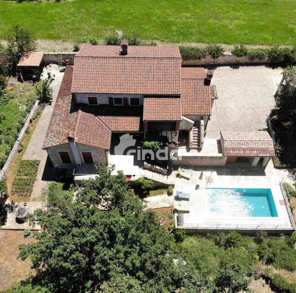 Istria – in the vicinity of Brtonigla - stone villa with pool