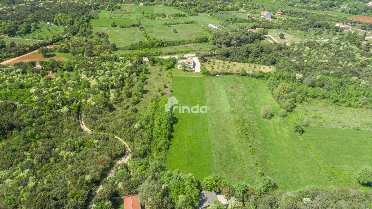 Bella proprietà immersa nel verde vicino a Rovigno - 165m2 + (4809m2)